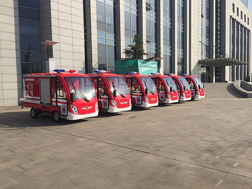 2人座電動消防巡邏車