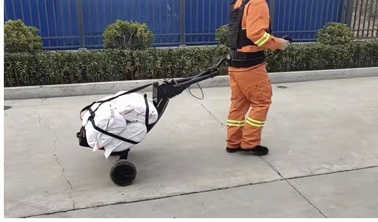 單兵越野助力牽引車